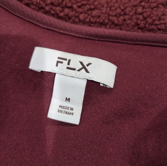 Women's Burgundy Sherpa Vest - Picture 8 of 11